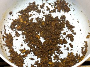 Spices mixed into oil and flour to bloom