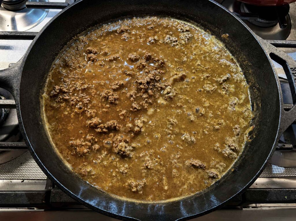 Ground beef in sauce