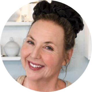 Jennifer Maker