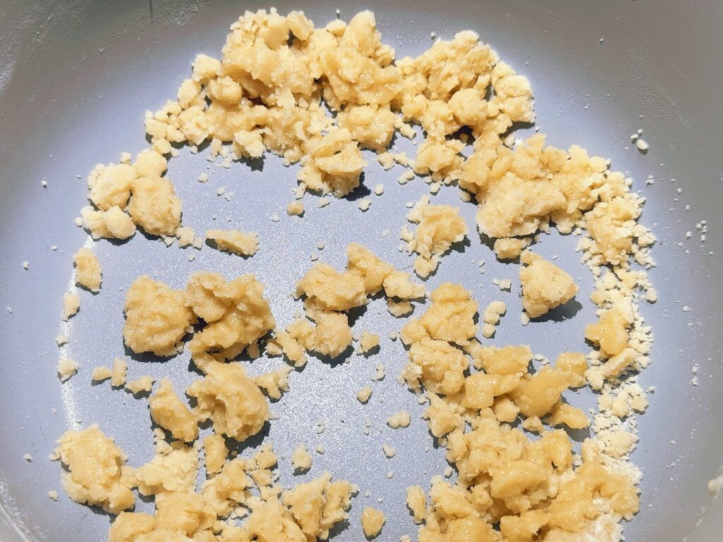 Combining the butter and flour in the saucepan